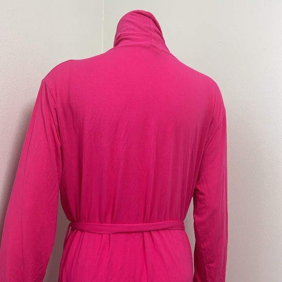 Eberjey pink wrap robe with lace hem large - Picture 3 of 8